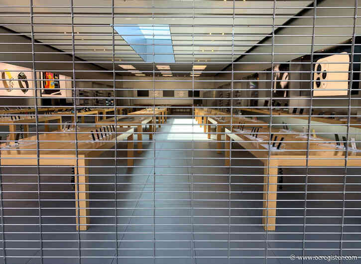 Apple re-closes 15 Southern California stores as COVID-19 cases rise