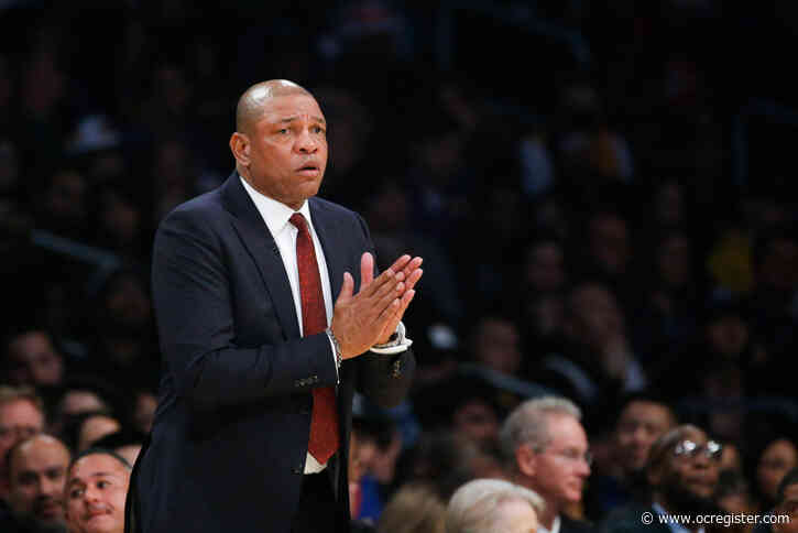 Clippers close facility after positive coronavirus test within traveling party