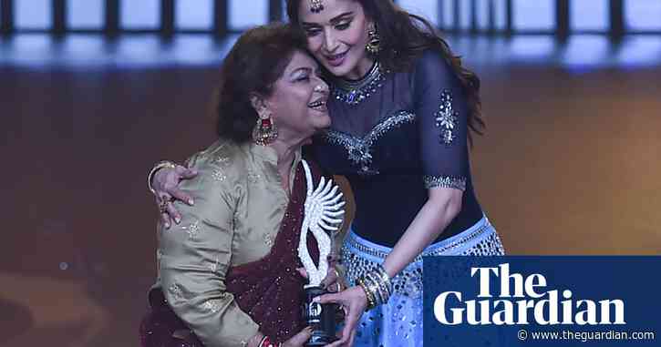 Saroj Khan, renowned Bollywood choreographer, dies aged 71