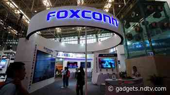 Apple Supplier Foxconn Says Indian Customs Clearing Procedures Have Been Resolved