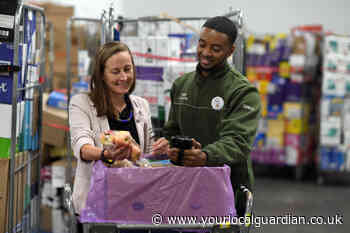 Tesco donates food to residents across Croydon - Your Local Guardian