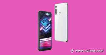 Moto G Fast and Moto E Review (2020): Great Phones for $200 and Under