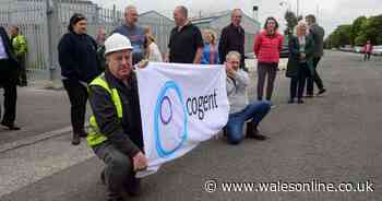 'Sad day' as remaining 11 workers leave steelworks for last time