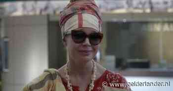 RTL haalt ongepaste scènes met Claires vriend Komo uit Gooische Vrouwen 2