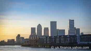 London markets tumble into the red on health concerns