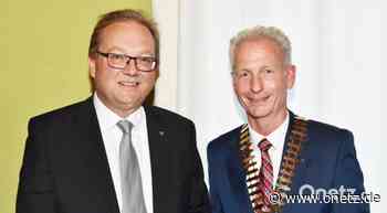 Neuer Präsident beim Rotary-Club Auerbach - Onetz.de