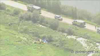 3 people killed in plane crash southeast of Edmonton