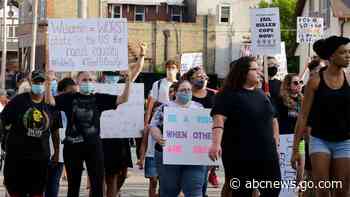 Wisconsin police kill knife-wielding man who family says suffered from mental illness