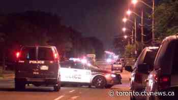 Suspect in Scarborough shooting remains outstanding after brief chase