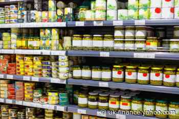 Coronavirus: Supermarket price war as unemployment rises