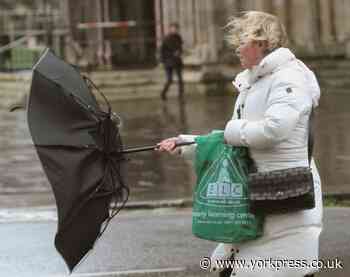 Strong winds forecast for Sunday- Met Office