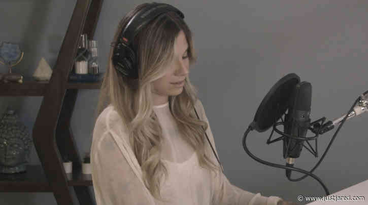 Christina Perri Releases Acoustic Version of 'Jar of Hearts' in Honor of Songs 10-Year Anniversary - Watch!