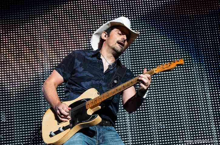 Brad Paisley Kicks Off ‘Macy’s 4th of July Fireworks Spectacular’ With ‘American Saturday Night’