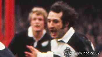 Sir Gareth Edwards' Barbarians try: The rugby score for the ages