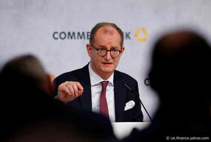 German union in show of strength as Commerzbank's top duo exits