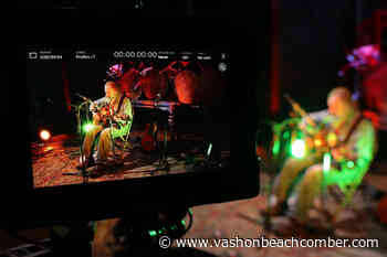 Upstart producers keep Vashon's arts scene humming online - Vashon-Maury Island Beachcomber