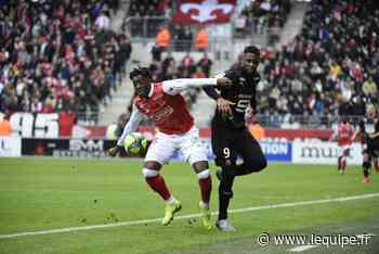 Transferts : Rennes s'active pour trouver deux défenseurs centraux - Foot - Transferts - L'Équipe.fr