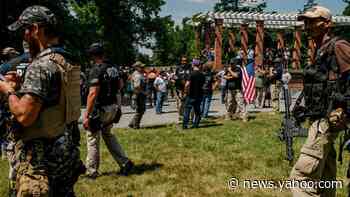 Gettysburg 'flag-burning hoax' sees armed far-right groups assemble