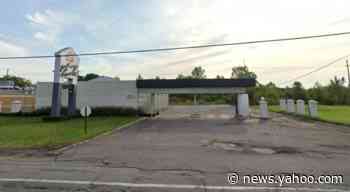 Strip club employees, customers hit with coronavirus outbreak, Michigan officials say