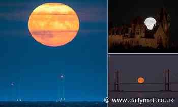 Buck moon wows skywatchers around the world
