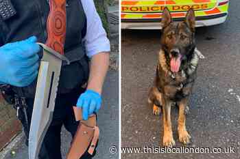 Blackheath: Four males arrested after knifepoint robbery