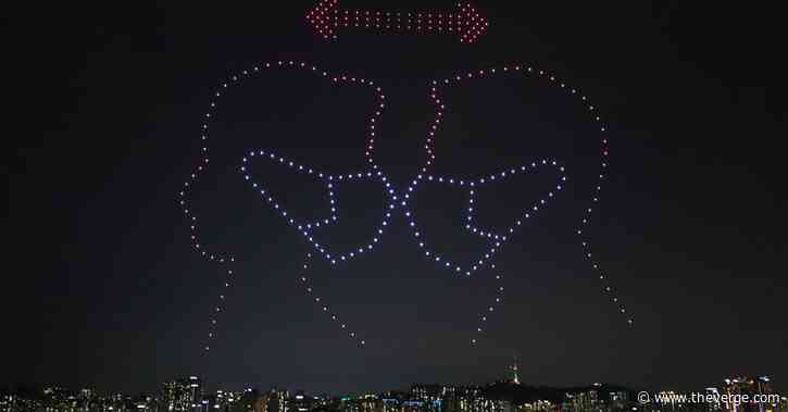 South Korean drone display reminds watchers to wash hands and wear masks