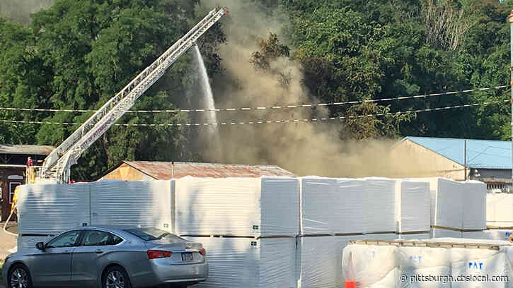 Crews Battle Smoky Fire In Pittsburgh’s Esplen Neighborhood