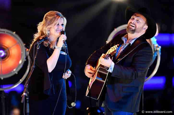 Garth Brooks & Trisha Yearwood Postpone Livestream Shows After Possible Coronavirus Exposure
