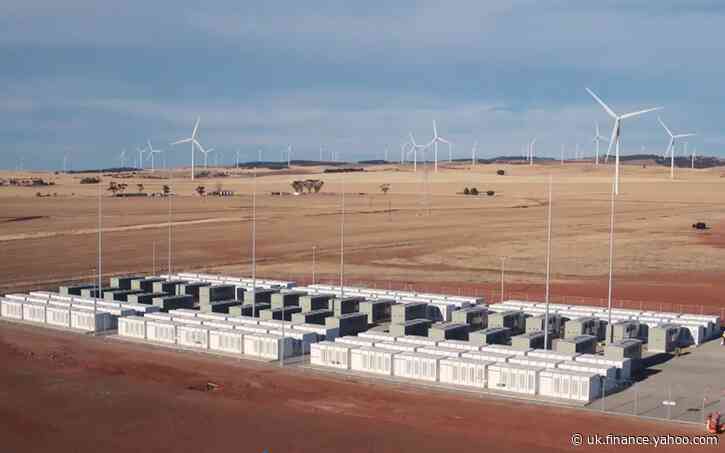 Giant Tesla batteries to store green power in Dorset