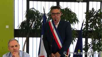 Municipales à Firminy : Julien Luya officiellement investi, le maire sortant Marc Petit absent - France Bleu