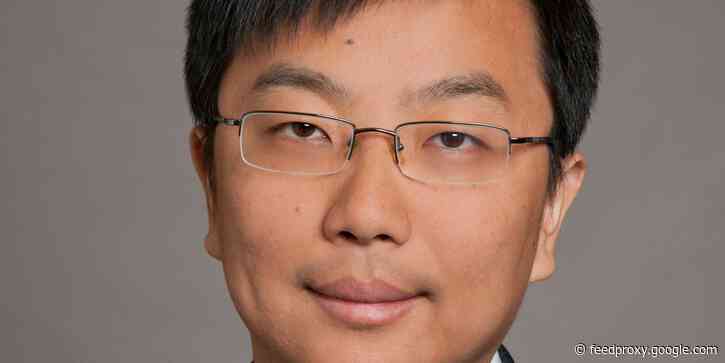 Di Yao has outperformed 93% of his competitors by picking unknown stocks or big names the market doesn't understand. He details 3 of his favorite bets. (MSFT, SE, AMAT, PGTYX)