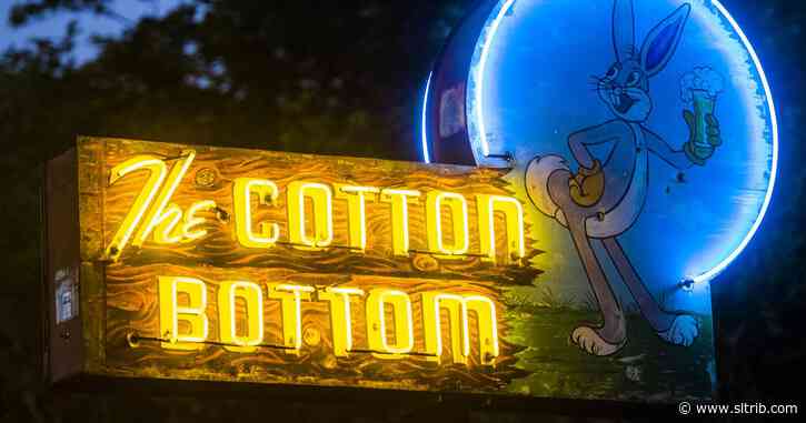 Sign at Holladay’s Cotton Bottom Inn has been restored — and has working lights for the first time in decades
