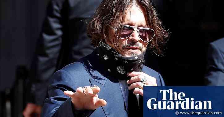 Johnny Depp admits heavy drinking but denies abuse of Amber Heard