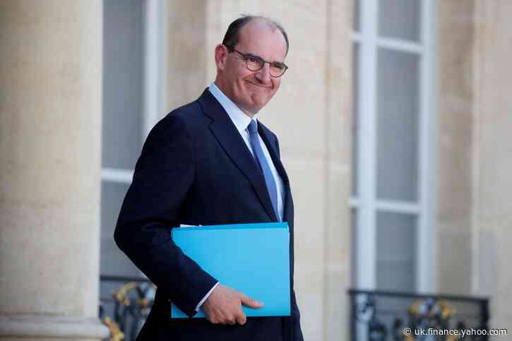New French PM pledges 7.5 billion euros for hospital staff