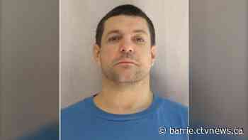 Federal offender known to visit Barrie, Wasaga Beach on the loose