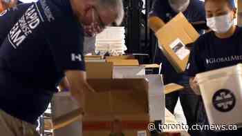 Canadian volunteers send emergency food kits to 1,400 families in Bahamas