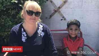 Coronavirus in Wales: Thousands want September full-time school return - BBC News