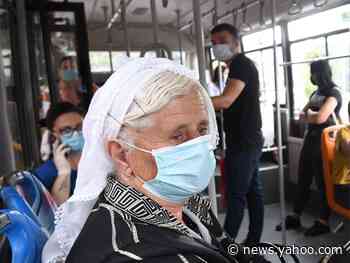 Why hundreds of scientists are asking the WHO to say the coronavirus is 'airborne,' and why the WHO is not jumping to do so