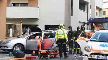 Erba, scontro tra due auto in via Mazzini: interviene l'elisoccorso - IL GIORNO