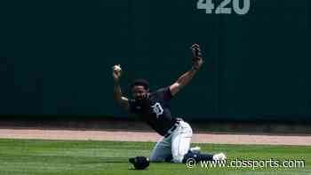 LOOK: Tigers' Derek Hill makes spectacular catch during intra-squad summer camp game
