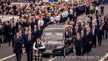 Senior Belfast City Council officers threaten to quit over Storey funeral row