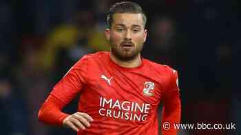 Jordan Lyden: Swindon Town midfielder signs new deal