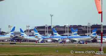 Aerolíneas Argentinas "analiza" centralizar vuelos desde Córdoba sin pasar por Buenos Aires - Clarín