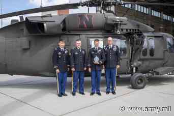 Nebraska Army Guard aviation crew honored for flood rescues - United States Army