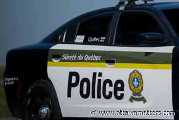 Ottawa teens fined after speeding vehicle with passengers in trunk stopped in Quebec - OttawaMatters.com