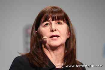 Welsh govt confirms farmers will adopt green farming