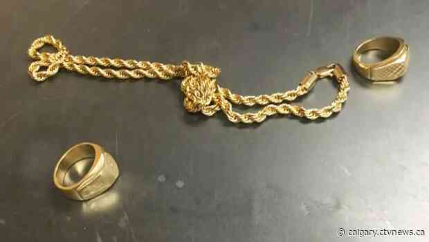Alberta authorities warn of gold scams and distraction thefts after increase in incidents