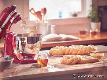 A $14 set of Cuisinart knives plus more kitchen deals from Macy's Black Friday in July sale     - CNET