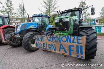 Schouten zwicht na protest boeren: nieuw overleg over veevoer