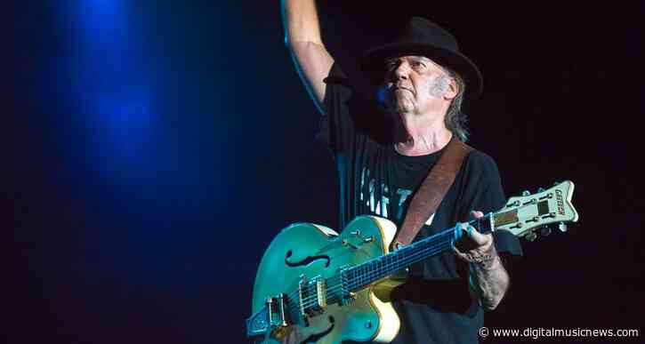 Neil Young Taunts Donald Trump With Letter and A New Song Suggestion